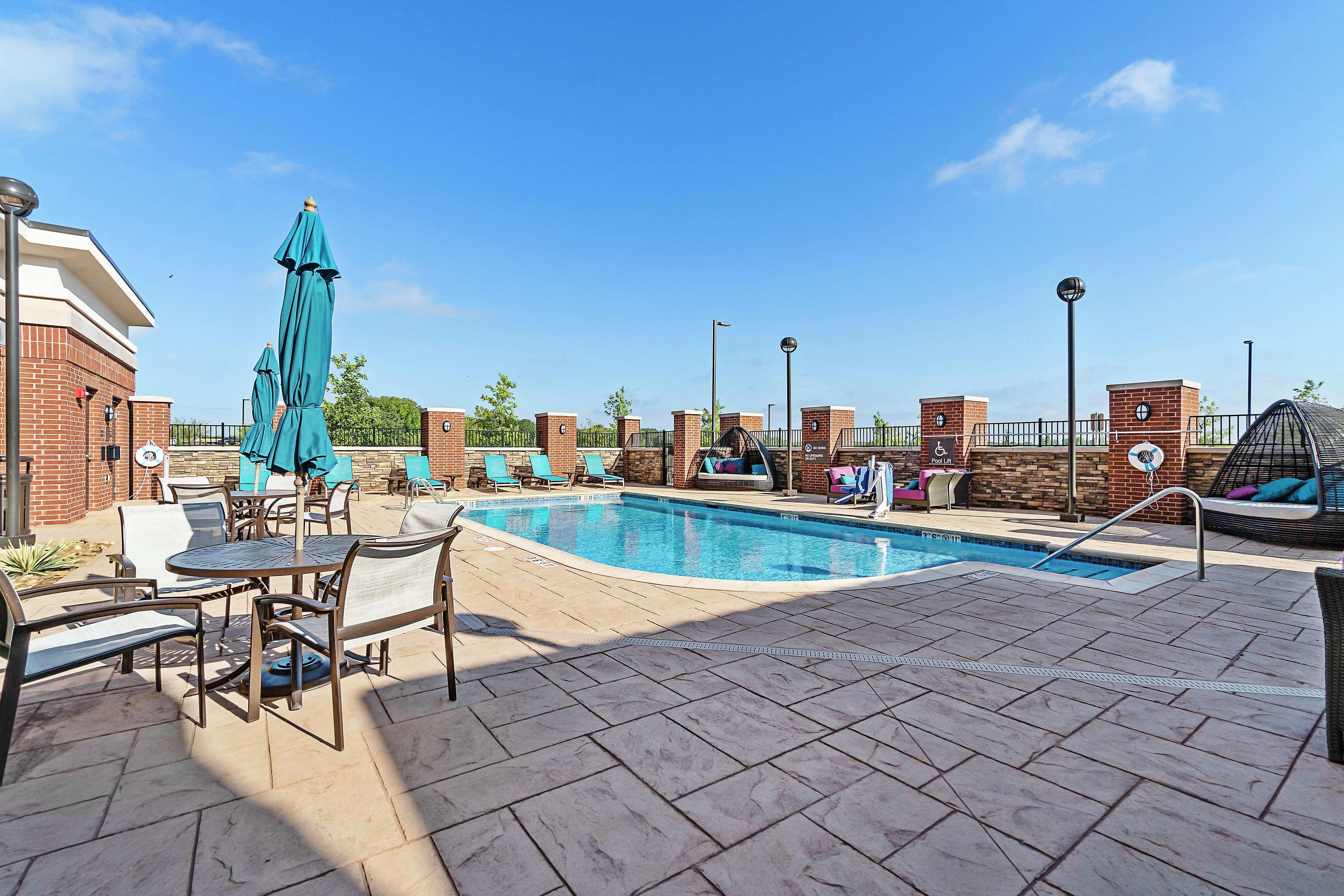 Hilton Garden Inn Edmond/Oklahoma City North Exterior foto